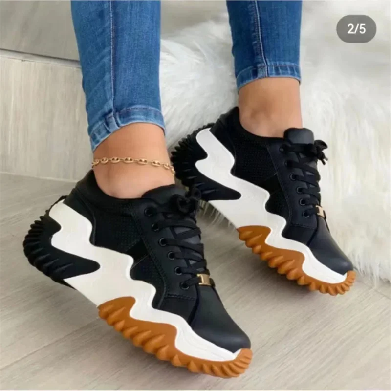 Sepatu kets wanita vulkanisir antilembap baru 2023 Sepatu Sneakers Platform kasual musim panas atasan tebal sol rendah sepatu kanvas ukuran besar kasual