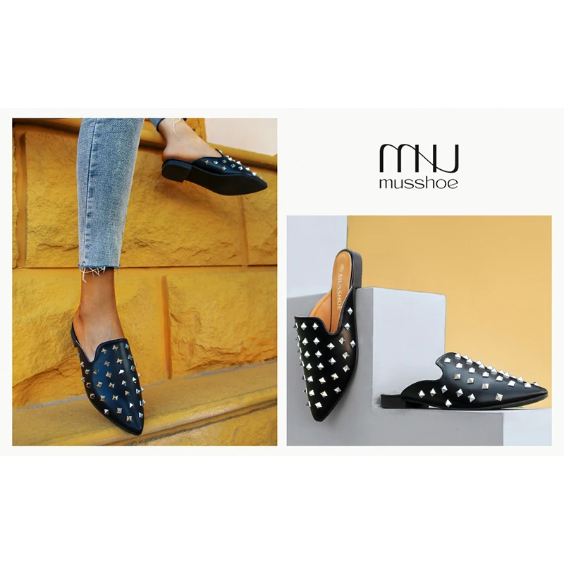 2024 New Women's Mules Pointed Toe Rivets Slippers Sexy Casual Half Slippers Flat Sandals Comfortable Versatile Women's Mules