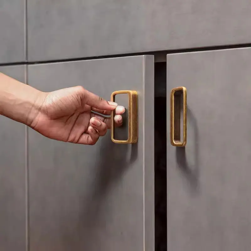 Maniglie per mobili vintage Manopole per porte dell'armadio in bronzo antico Maniglie per libreria retrò Maniglia per guardaroba per camera da letto Accessori per mobili