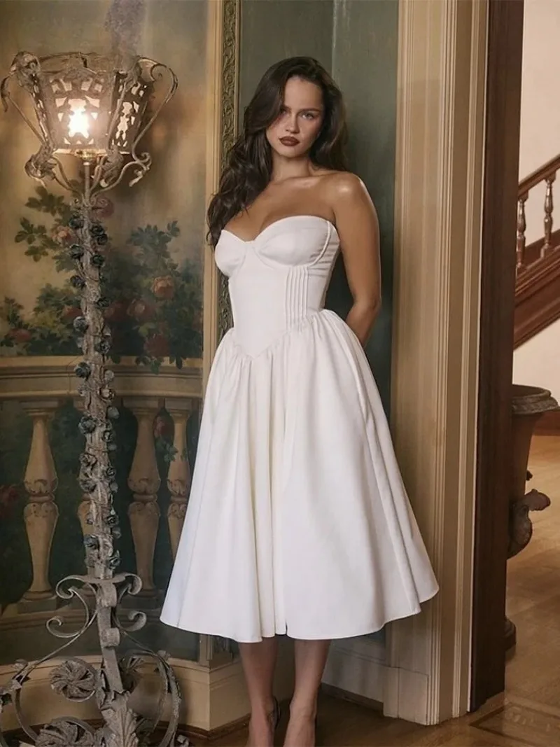 

2025 Classic Elegant Women Maxi Dress Concise Draped Strapless A-line Sexy Cleavage Elegant Robe Female Trend High Street Frock