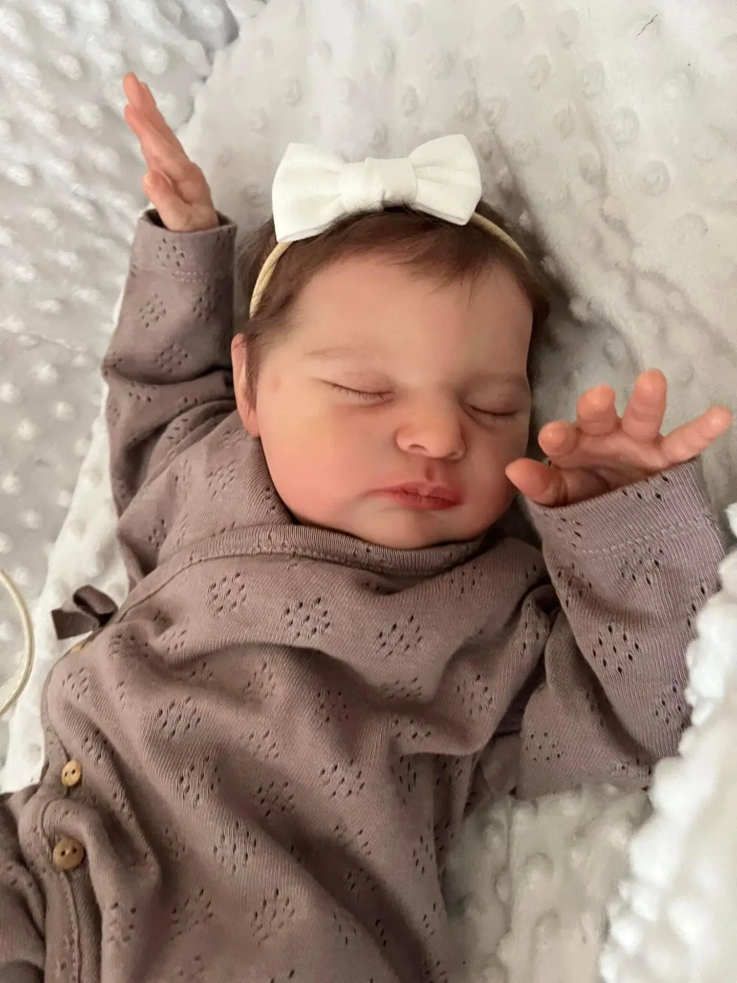 

19inch Laura Reborn Baby Doll Already Finished Sleeping Newborn Baby Size 3D Skin Visible Veins Collectible Art Doll