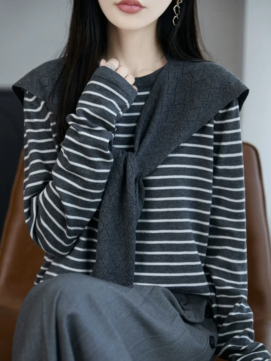 

French Sle Striped Knitwear oulder Wrap Loose Fit Age-Defng Sweater for Women Soft Rabbit Fur Blend Long Sve Crew Ne