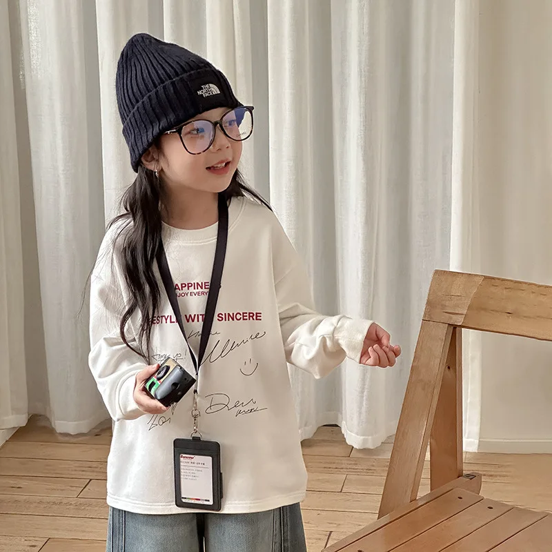 criancas-roupas-meninas-estilo-coreano-versatil-t-camisa-2025-inverno-novas-meninas-moda-casual-graffiti-carta-impressao-camiseta