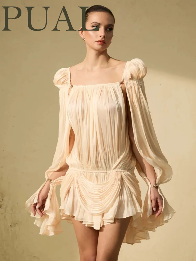 

Женское мини-платье PUAL бежевого цвета с плиссировкой | Платье для вечеринки с квадратным вырезом, пышными длинными рукавами и оборками по низу | Элегантное струящееся короткое платье