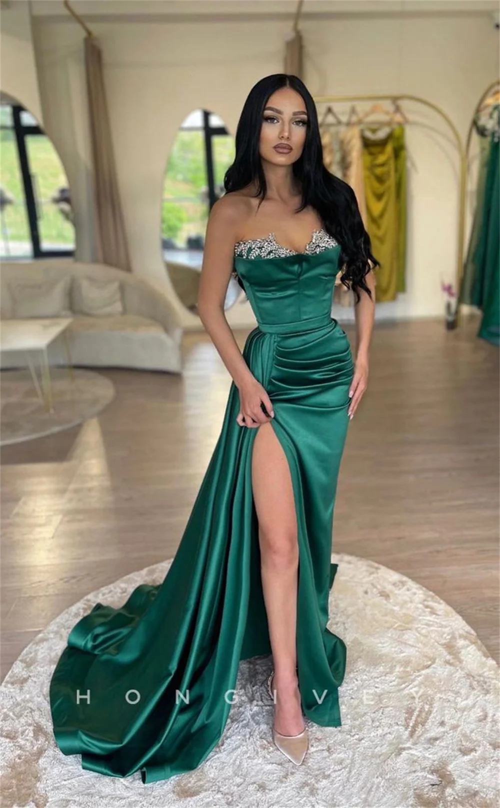 Bella Green Satin robes de soirée Mermaid Prom Dresses Elegant Sleeveless Floor-Length Sexy Side High Split Wedding Dress 2024