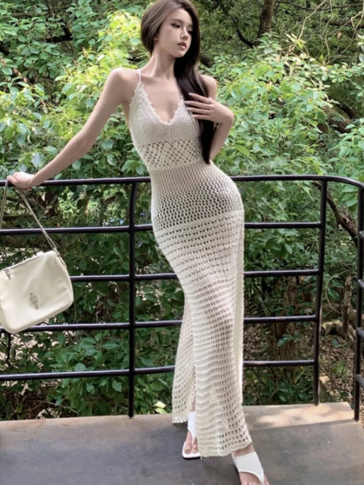 

Sexy Hollow out V-ne Straps Dres Knee-length Summer Knitwear Bal Holiday Women’s Tops Pure Color High Wait Sles