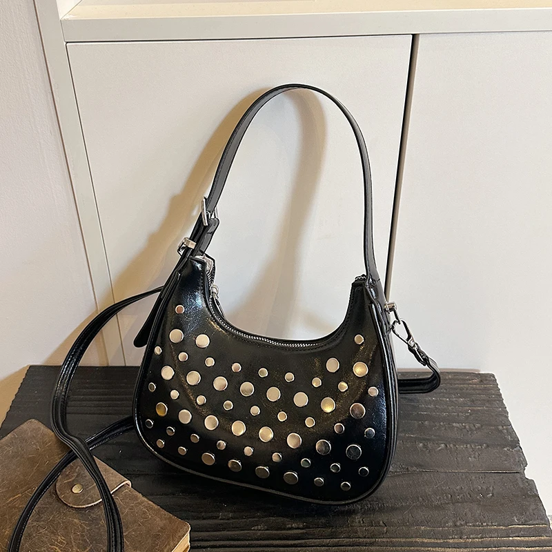 

Portable Metal Stud Rivet Crossbody Bag Spicy Girl Chain Y2k Underarm Handbag Punk Style Handbag Brand Half Moon Shoulder Bag