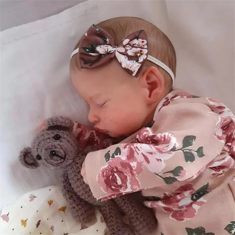 Reborn Girl Dolls - 20 inch Lifelike Newborn with Realistic Veins Included Baby bottles, nipples, diapers