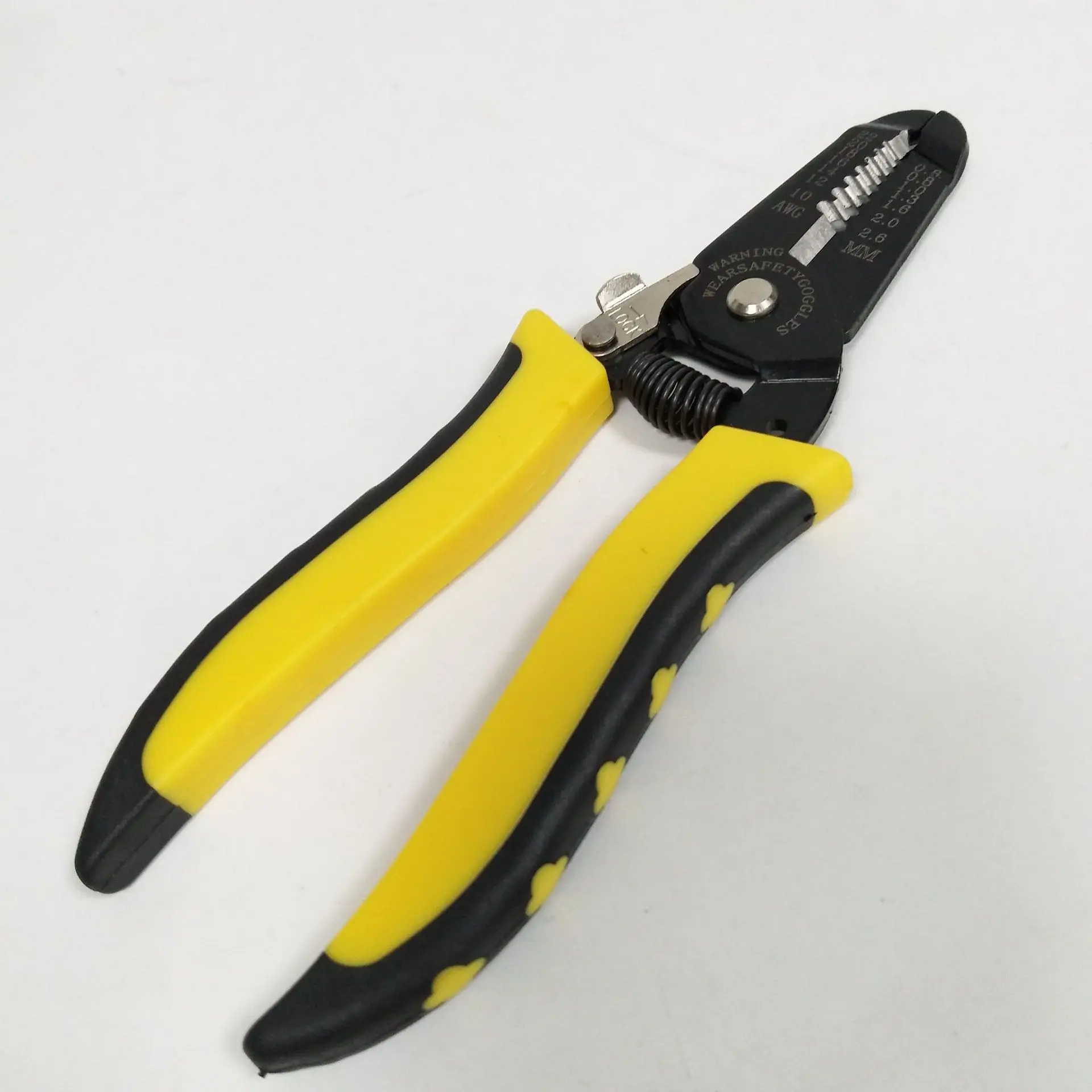 Photovoltaic cable cutters, crimping pliers LS-2546B Solar connector installation kit set