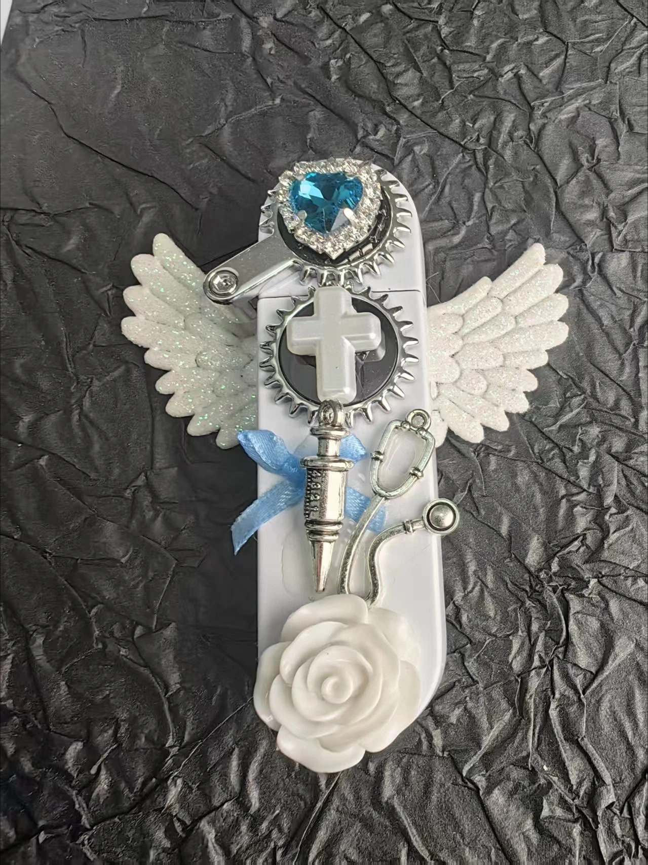 ไฟแช็กกันลมสุดหรูทันสมัย พกพาสะดวก ของขวัญชิ้นเล็กๆ ที่สร้างสรรค์และมีเอกลักษณ์