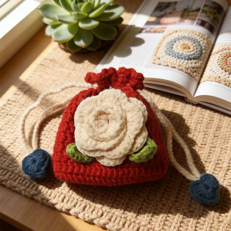 

Crocheted Bluetooth Earphone Case - Small Gift Soft Plush Portable Storage for Wireless Earbuds