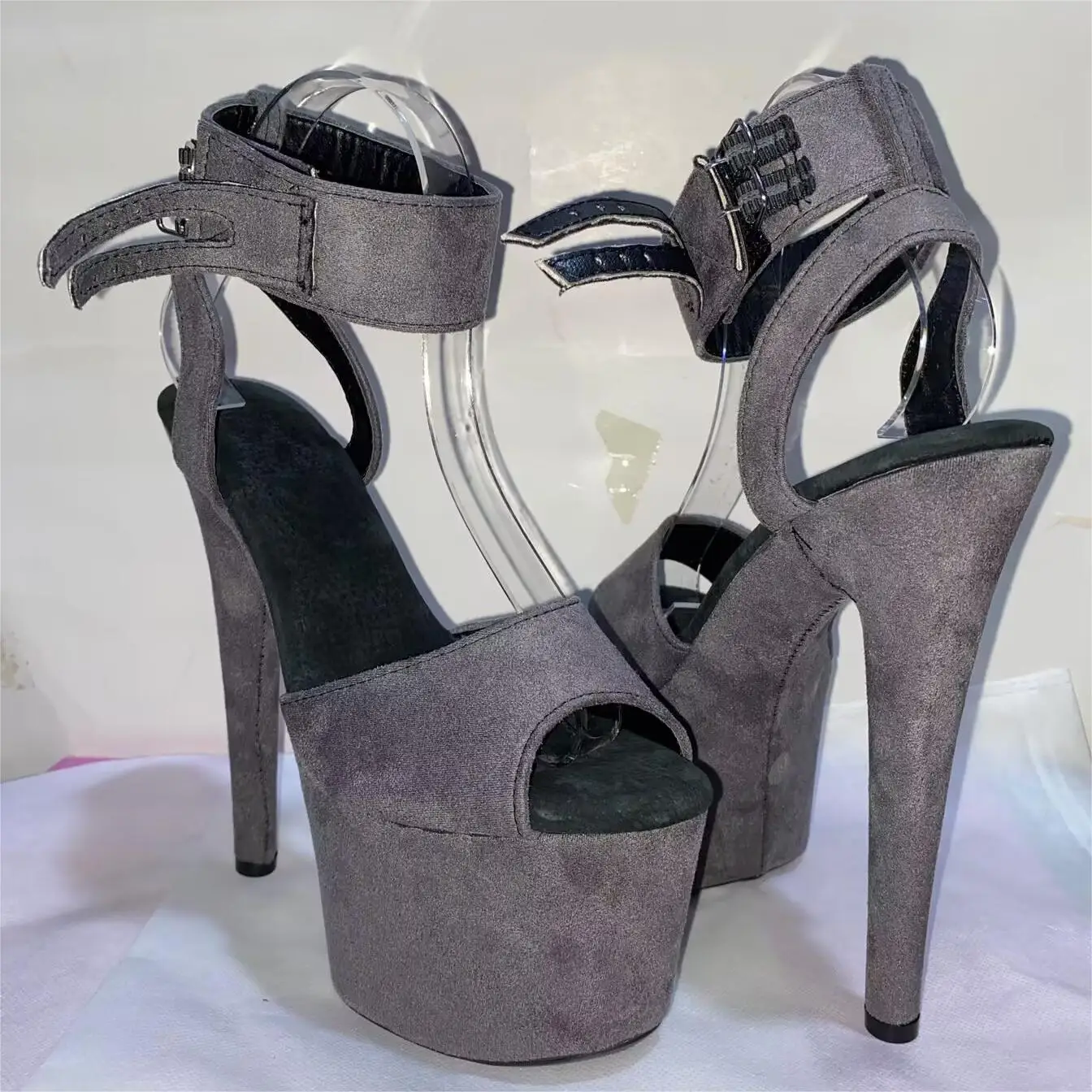 

Suede root waterproof platform, summer 17 cm stiletto heels, nightclub sexy 7 inch stiletto heels,