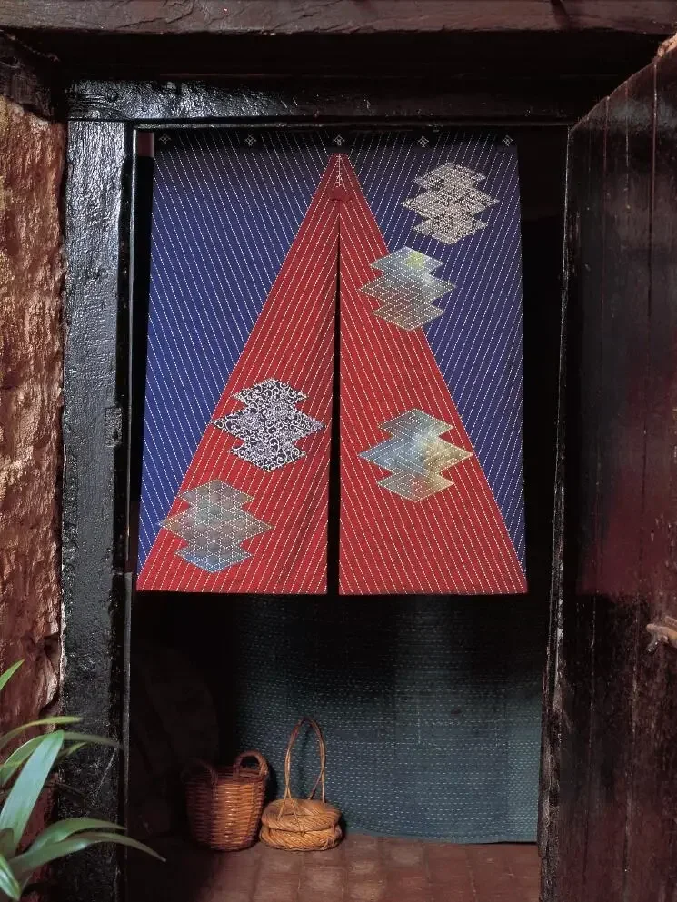 The Ultimate Sashiko Sourcebook Embroidery Patterns Encyclopedia DIY Thorn Embroidery Making Book