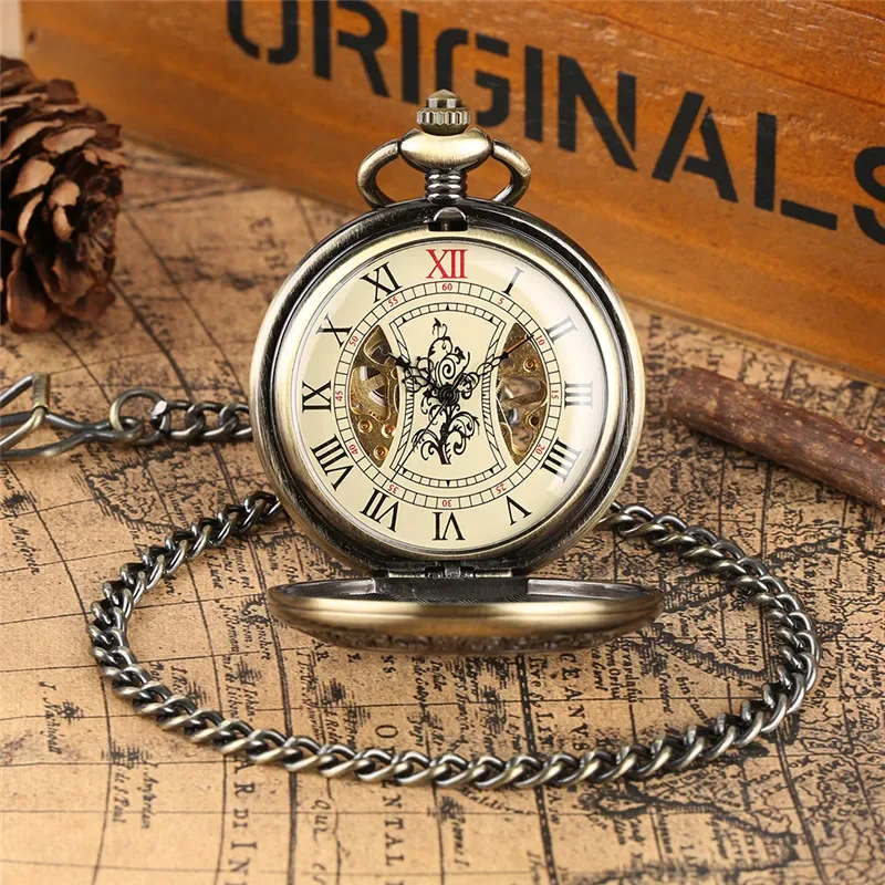 Vintage Wood Case Mechanical Pocket Watch Roman Numerals Carving Flower Dial Handwinding Clock Pendant Chain Women Men Gifts