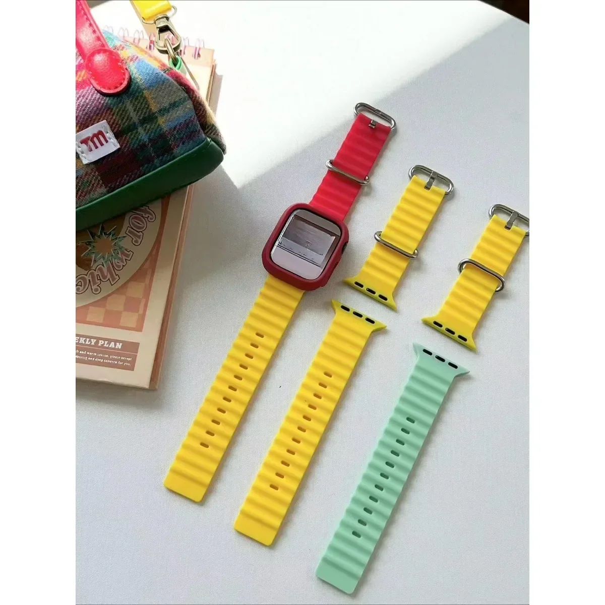 Klockarmband för iWatch 42mm/44mm/45mm/46mm/49mm Sportigt moderiktigt klockarmband för Watch Series Ultra2 SE 10/9/8/7/6/5/4/3/2/1_voghion.com