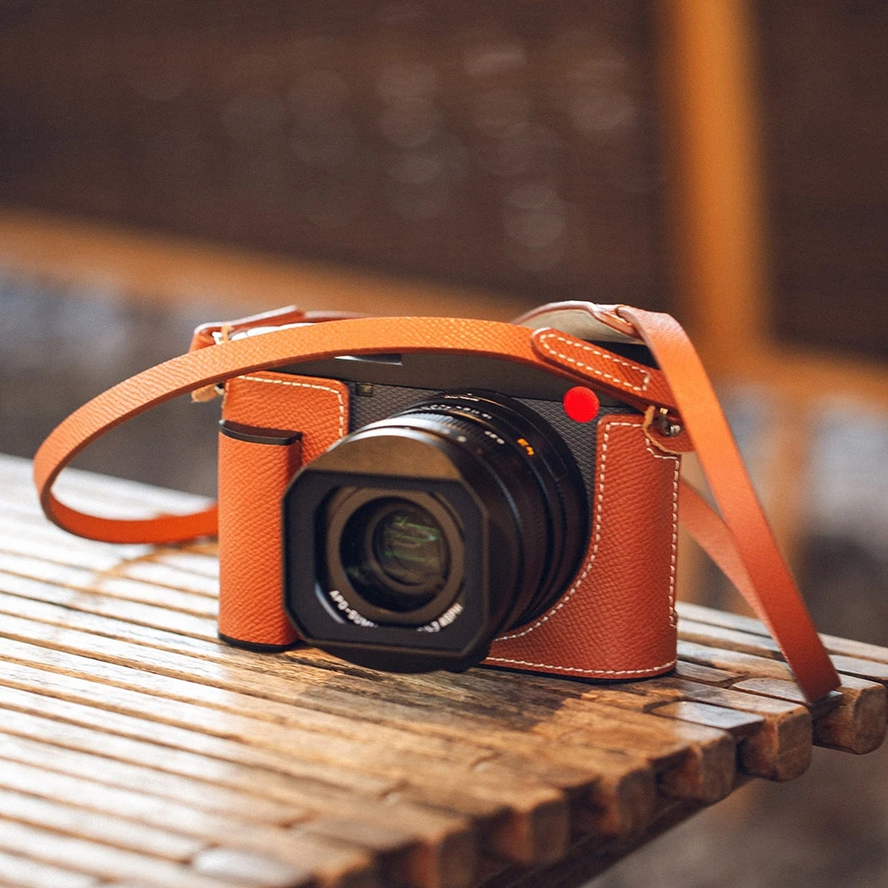 Q343 Handmade Camera Bag With Metal Grip and Base Q3 Genuine Leather Cowhide Bag Body Case For Leica Q Q343 Case Protective Case