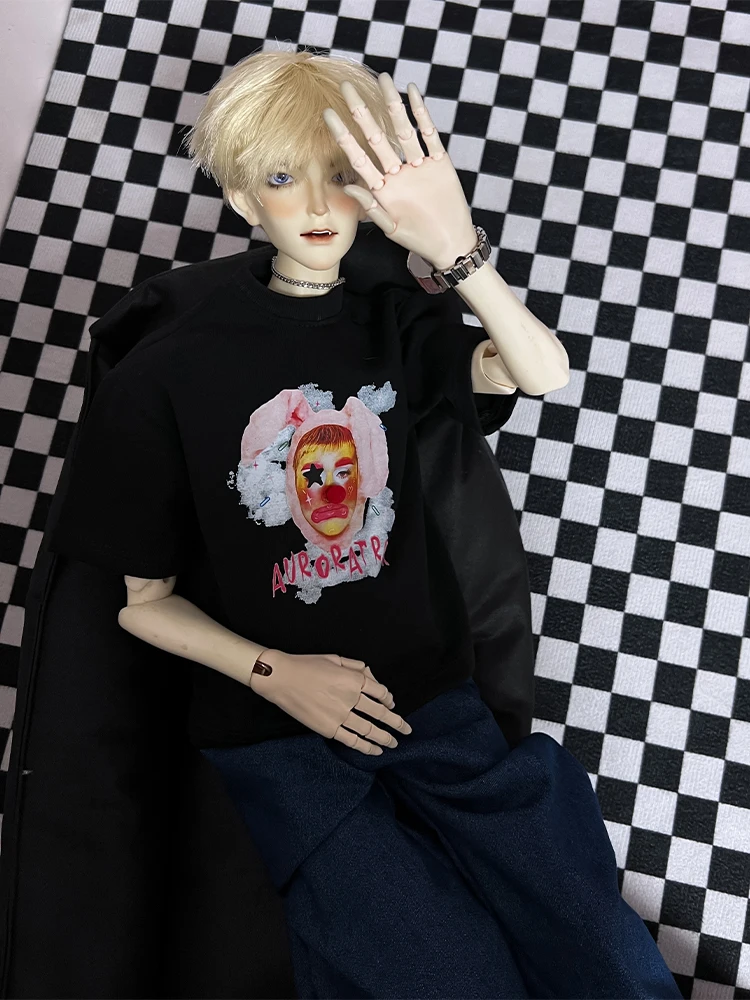 1/3 Bjd Doll Multicolor Graffiti Top 1/4 Bjd Doll Versatile Fashion Letter t-Shirt Uncle Doll Boy Girl Doll Gift Toy Accessories