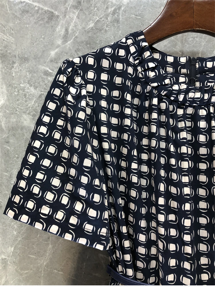 Damska sukienka w kształcie litery A z bufiastymi rękawami i podkreśloną talią, letnia nowość, długa sukienka w kratę z modnymi detalami...