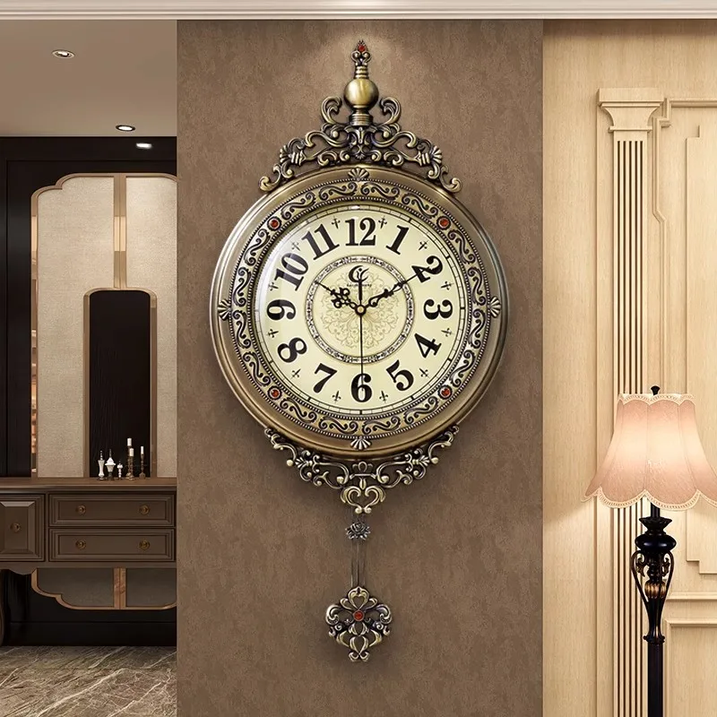 2024 new european-style retro light luxury living room wall clock n style watch air wall high-grade wall clock