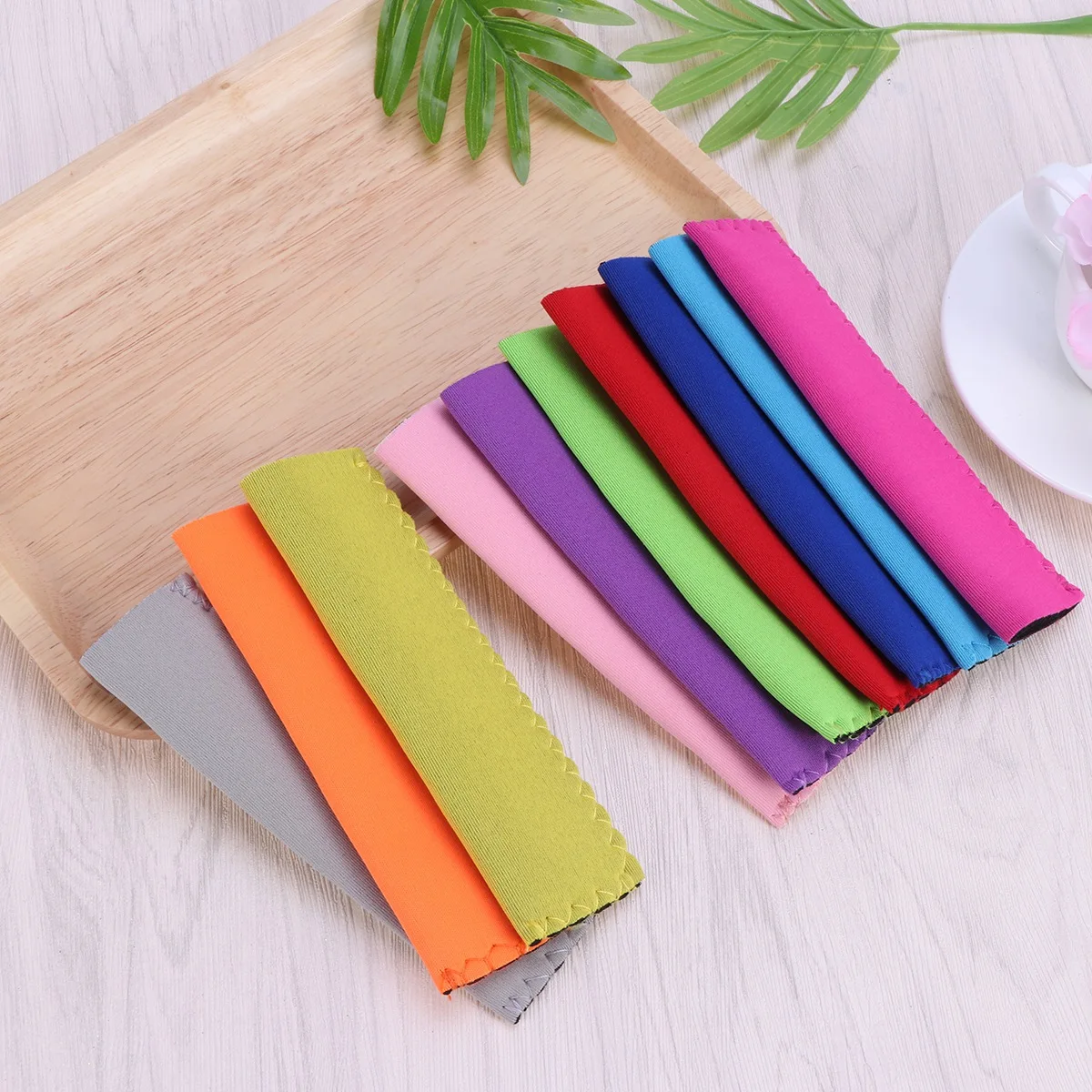 

10 pcs Ice Stick Holder Bags Reusable Insulated Neoprene Sleeves For Kids Party Bbq Tailgating Cooling Treats Kitchen