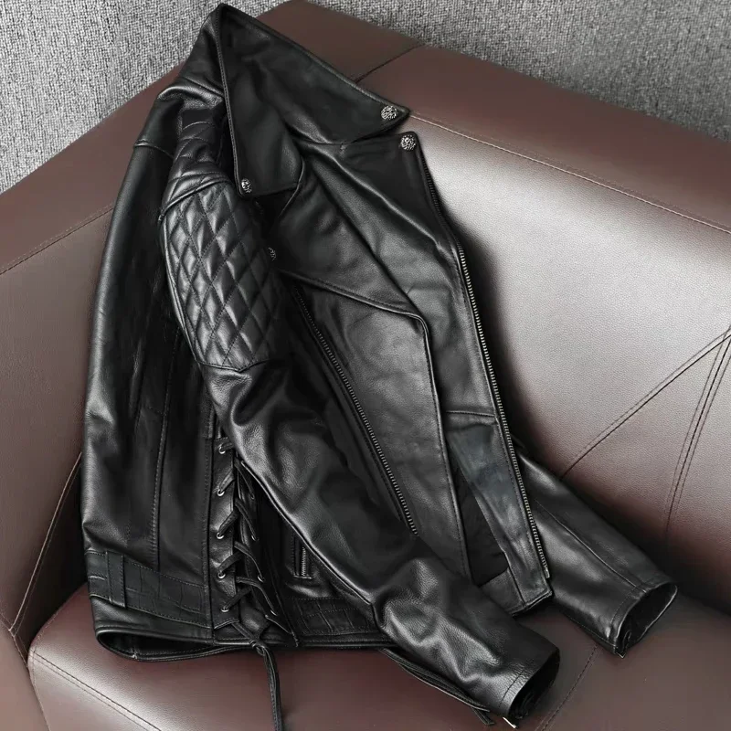Nueva chaqueta de motocicleta pesada, chaqueta de cuero de vaca de primera capa, abrigo de moda con múltiples bolsillos y solapa ajustada para hombre guapo