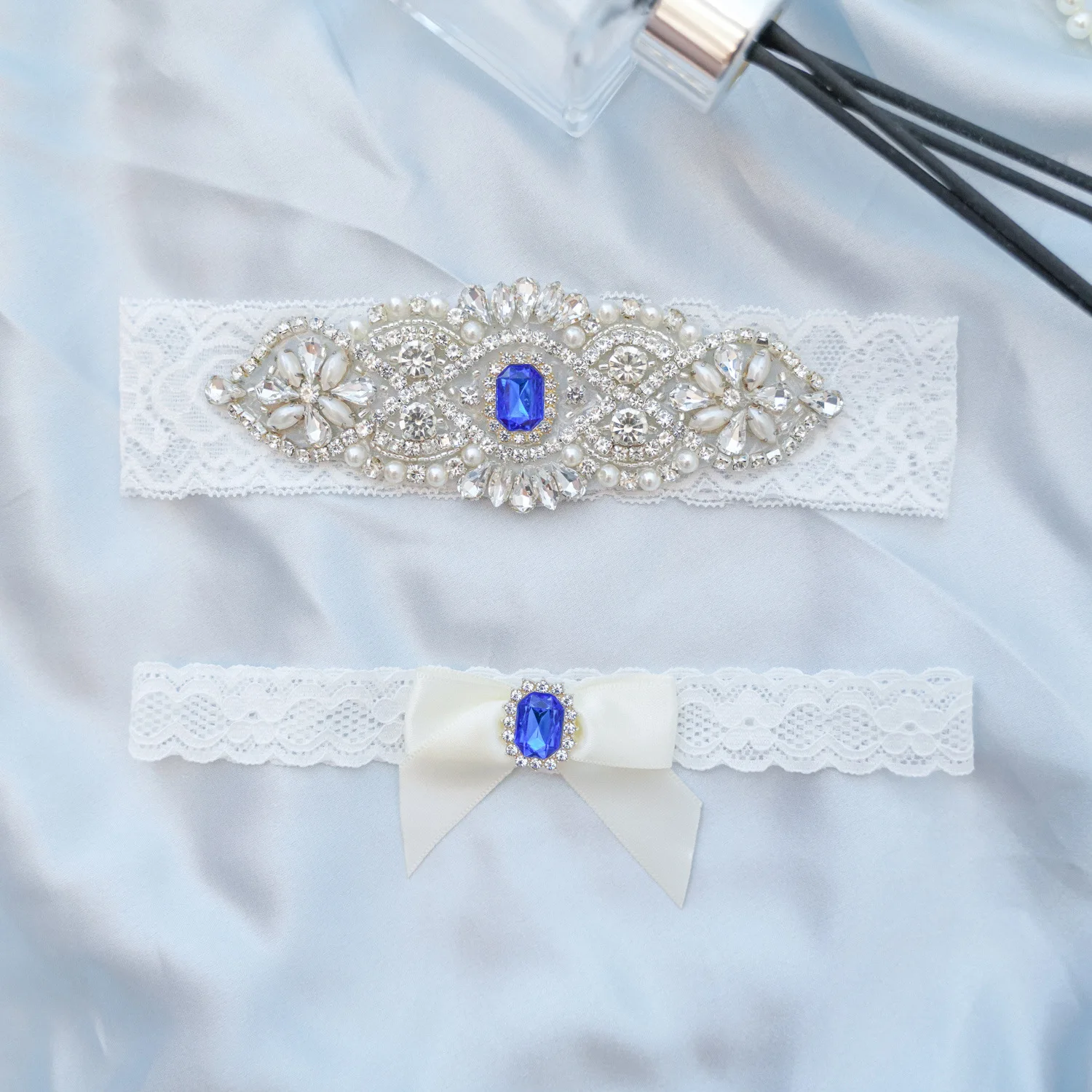 Shinny Crystals Pearls Wedding Garter Belt Bride Cosplay Party Accessories  Lace Elastic Leg Ring Bridal Leg Garter image 5