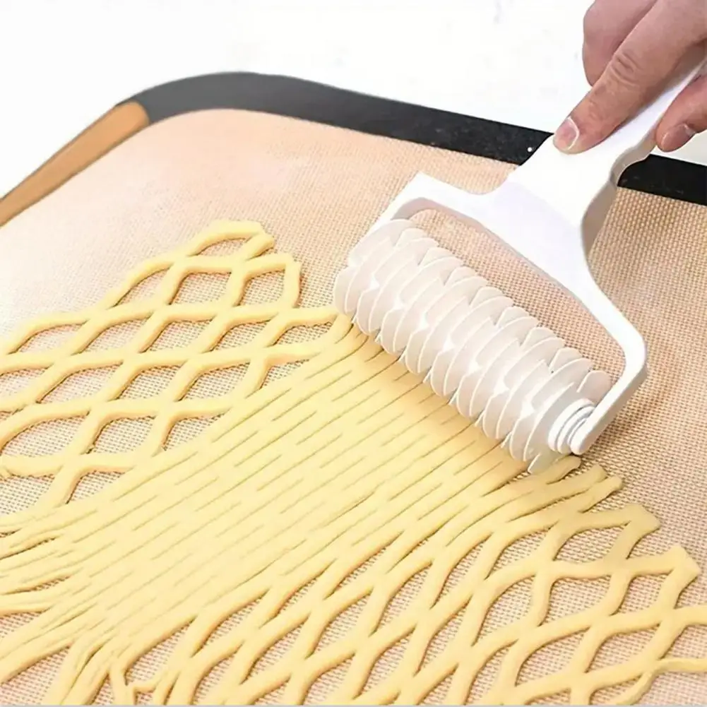 Pizza Roller with Spike Cookie Punch Baking Tools Pizza Punch Pp Pizza Dough Roller Patterned Wheel Needle Punch for Crust