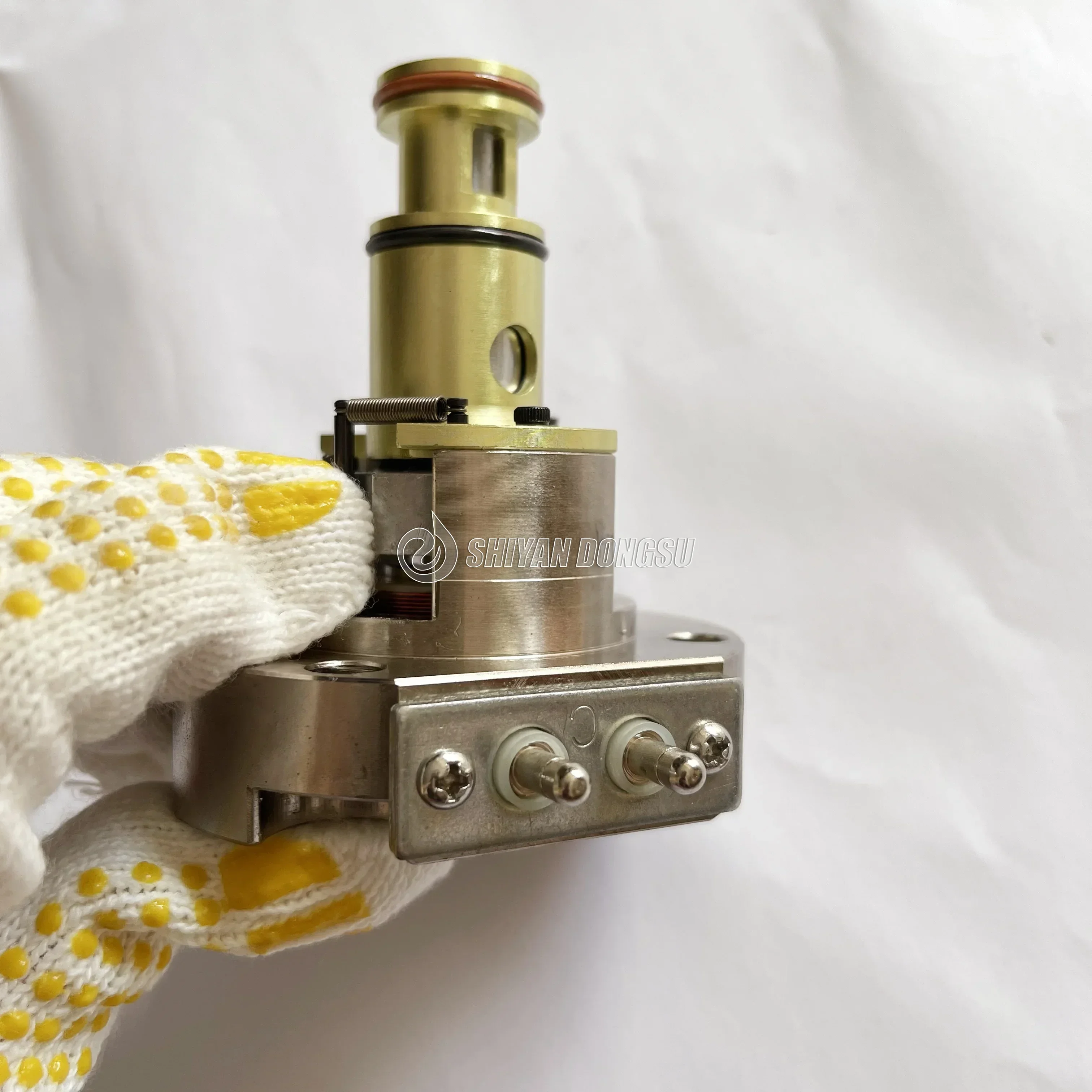 

2025 Hot sell K50 QSK50 KTA50 Diesel Engine Electronic Fuel Control Actuator 3044190 3063505 3085220 3408326