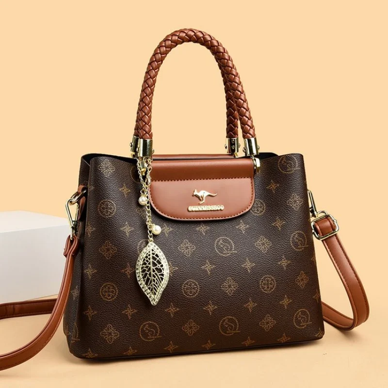 

Classic Messenger Bag for Ladies - Leather Shoulder Crossbody Elegant Design by Famous Luxury Brand