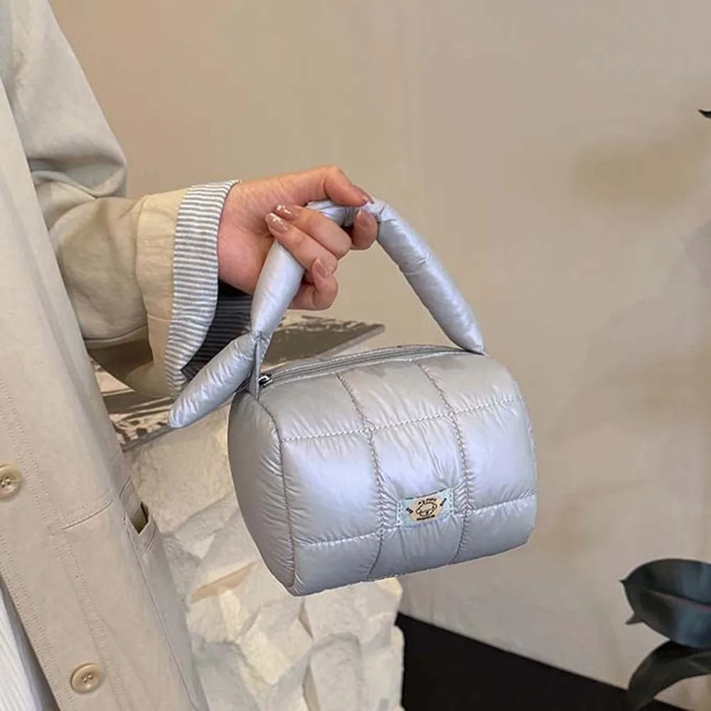 Quilted Cloud Pleatd Grid Bag Large Capacity Lightweight Puffy Tote Pouch Solid Color Three-dimensional