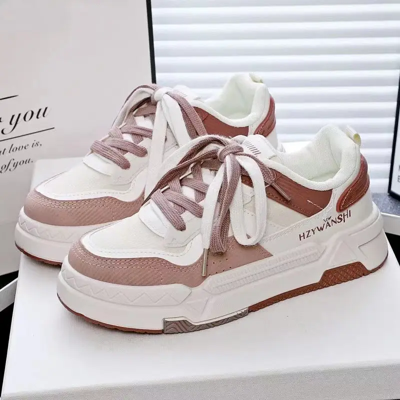 2024 New Spring and Autumn Little White Shoes Women Joker Thick-soled Super Fire Spring and Autumn Women's Sports Minority Leisu