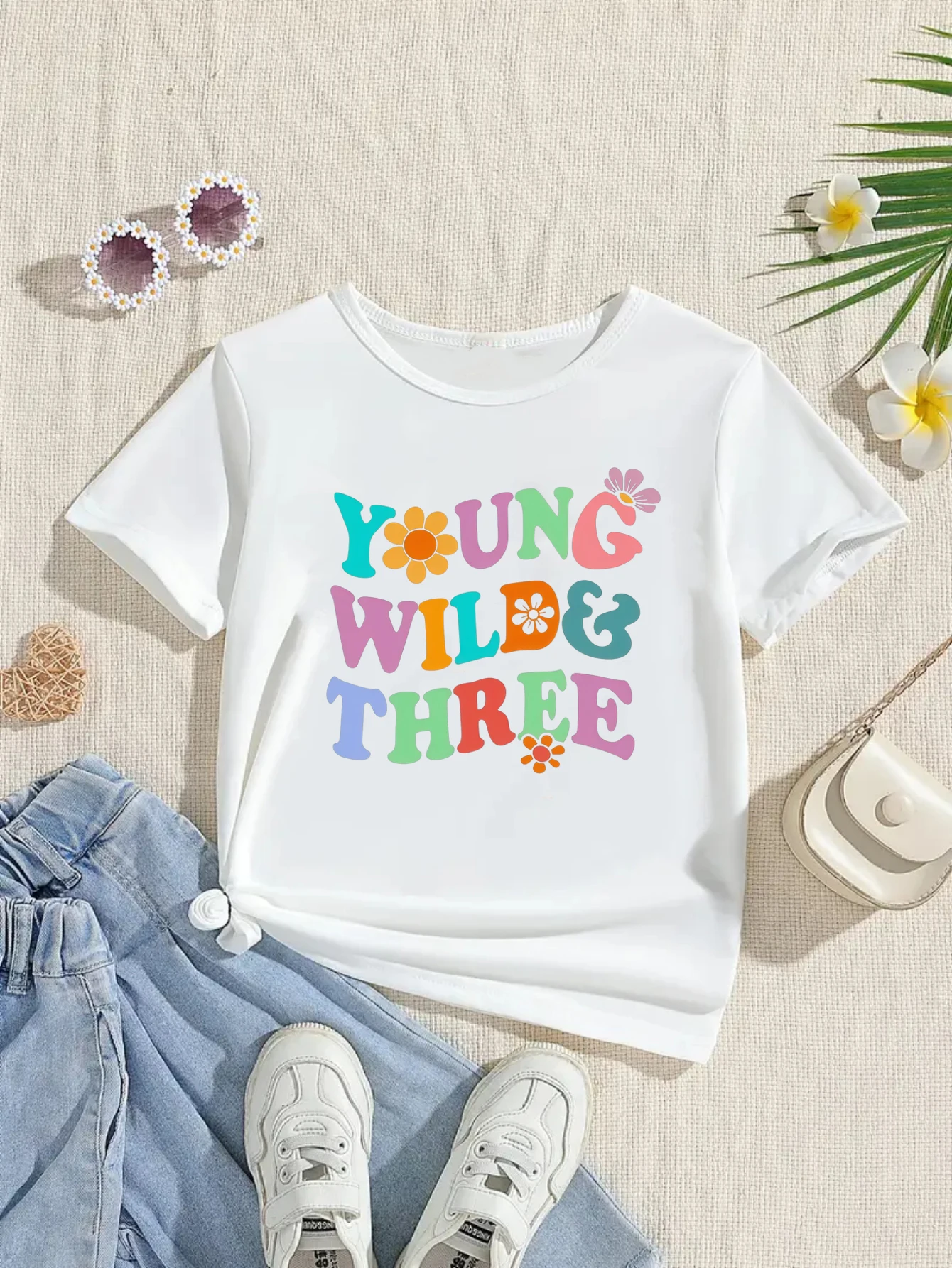 Young Wild Three Flowers Printed T Shirt Girls 3rd Birthday Gift T-Shirt Kawaii Kids Clothes The Best Birthday Gift T-Shirt