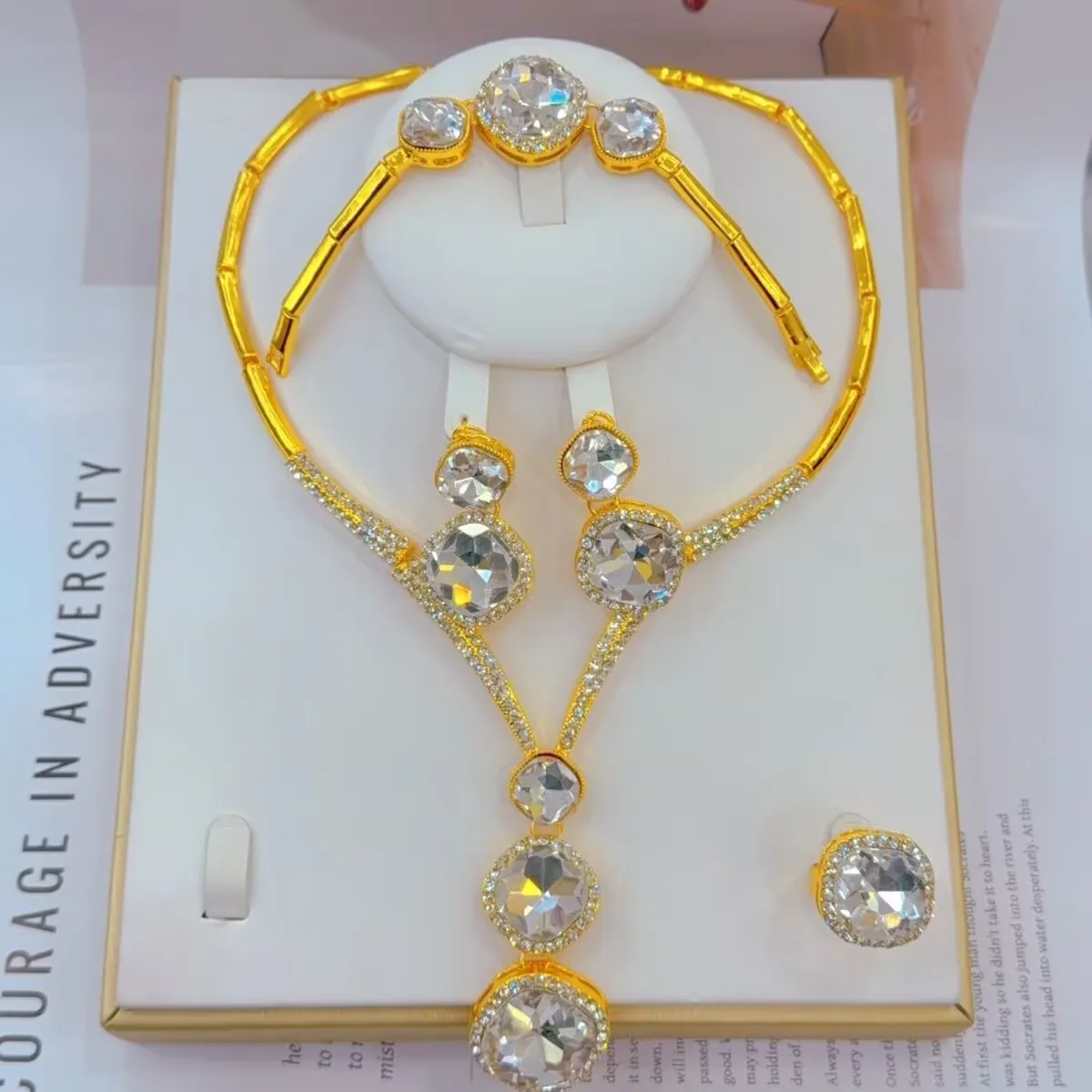 

Dubai's New 24K Gold Plated Necklace, Earrings, Rings, Bracelets, Wedding Party Gifts, Jewelry Set for Women YY10539