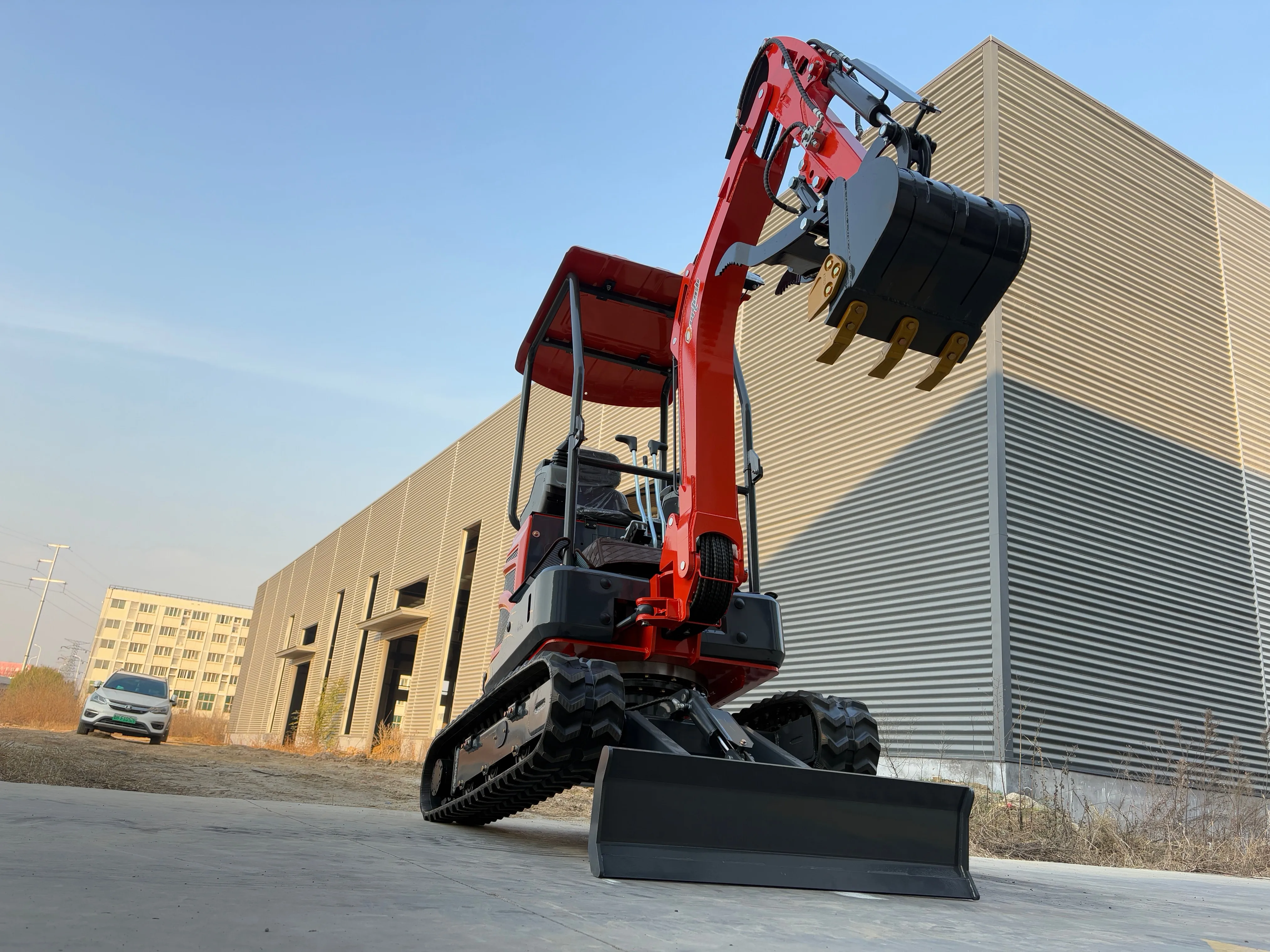 customized EPA & CE Certified Euro 5 Excavator OMI-18Pro, with Swing Arm Telescopic Crawler, Factory Supply Free Shippin
