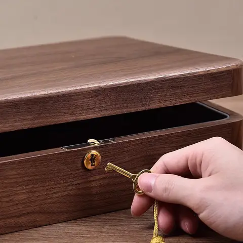 Låsbar förvaringslåda i massivt nordamerikanskt valnötsträ, lyxig arrangör för dokument, smycken, pass och värdesaker med nyckel 12 best sales valnötslåda - №8