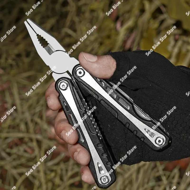 Multifunctional pliers Portable wire cutters, saw Outdoor maintenance Cross batch Home gift combination tool