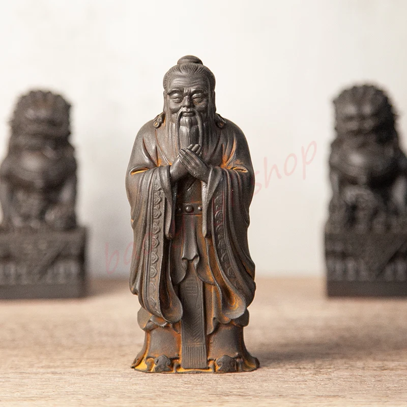 

New Chinese imitation cast iron natural rust/ Confucius figure tabletop ornaments / living room and study pure handicrafts