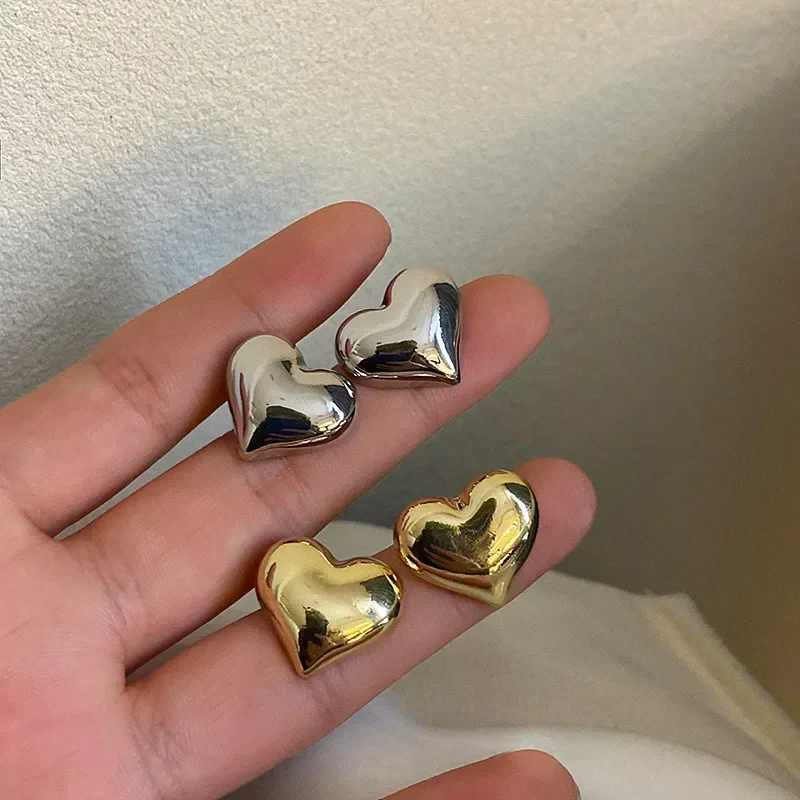 LATS-pendientes minimalistas para mujer, aretes con forma de corazón, superficie lisa, Color dorado, joyería nupcial para boda