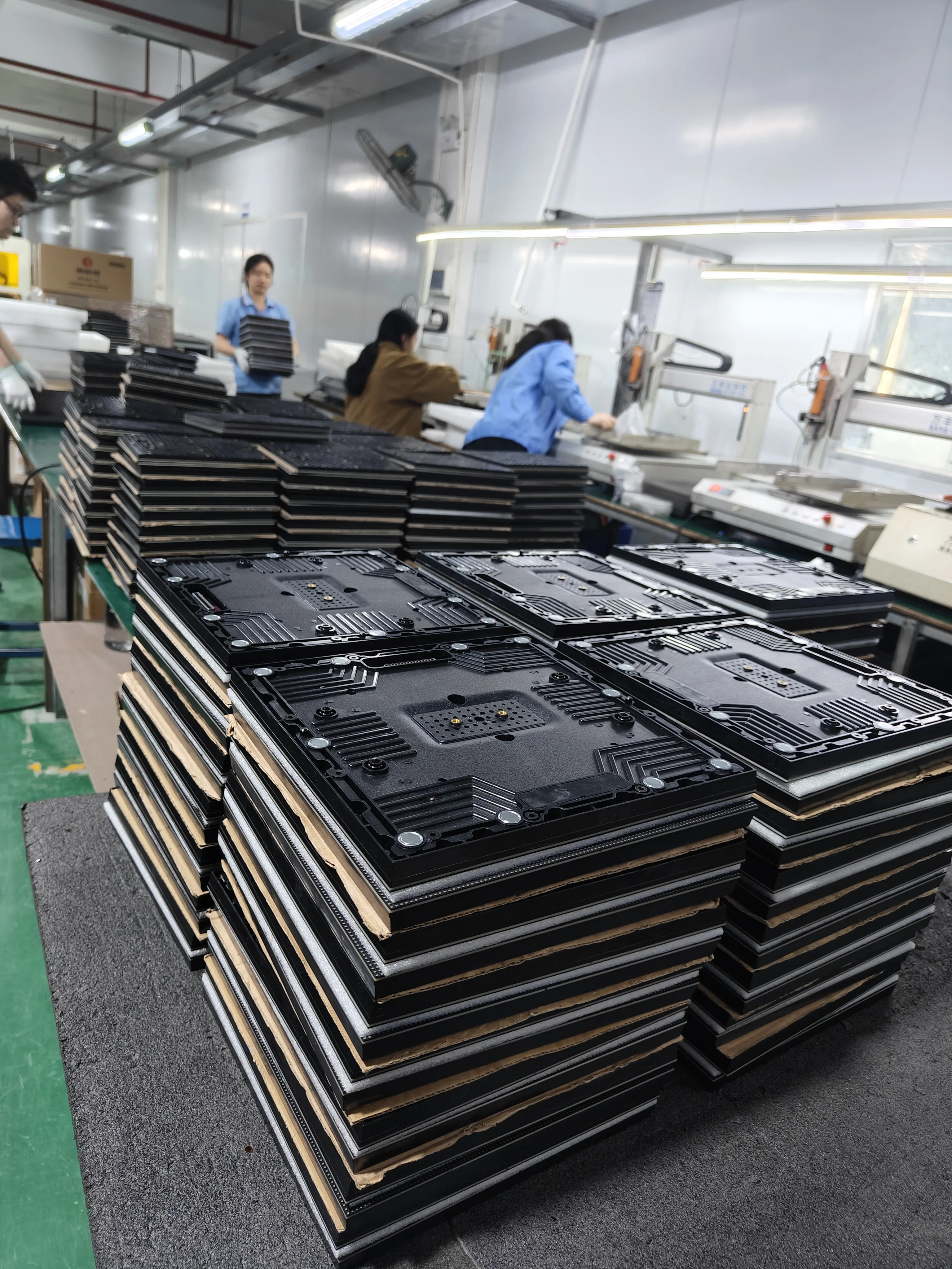 P1.9-P3.91 High Refresh HD Rental-LED-Modulbildschirm für den Innen- und Außenbereich