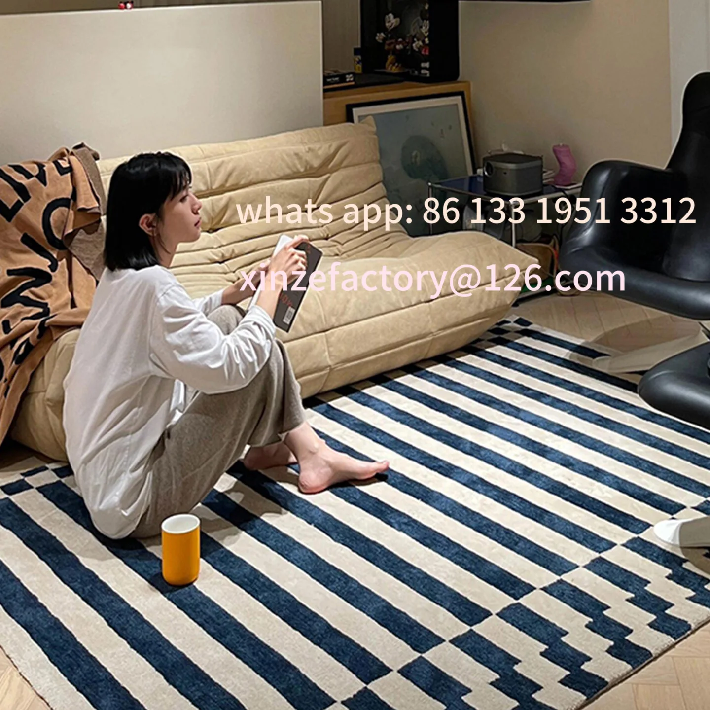 

Customizable fashionable people home retro modern style Bauhaus black and white simple splicing striped light luxury carpet