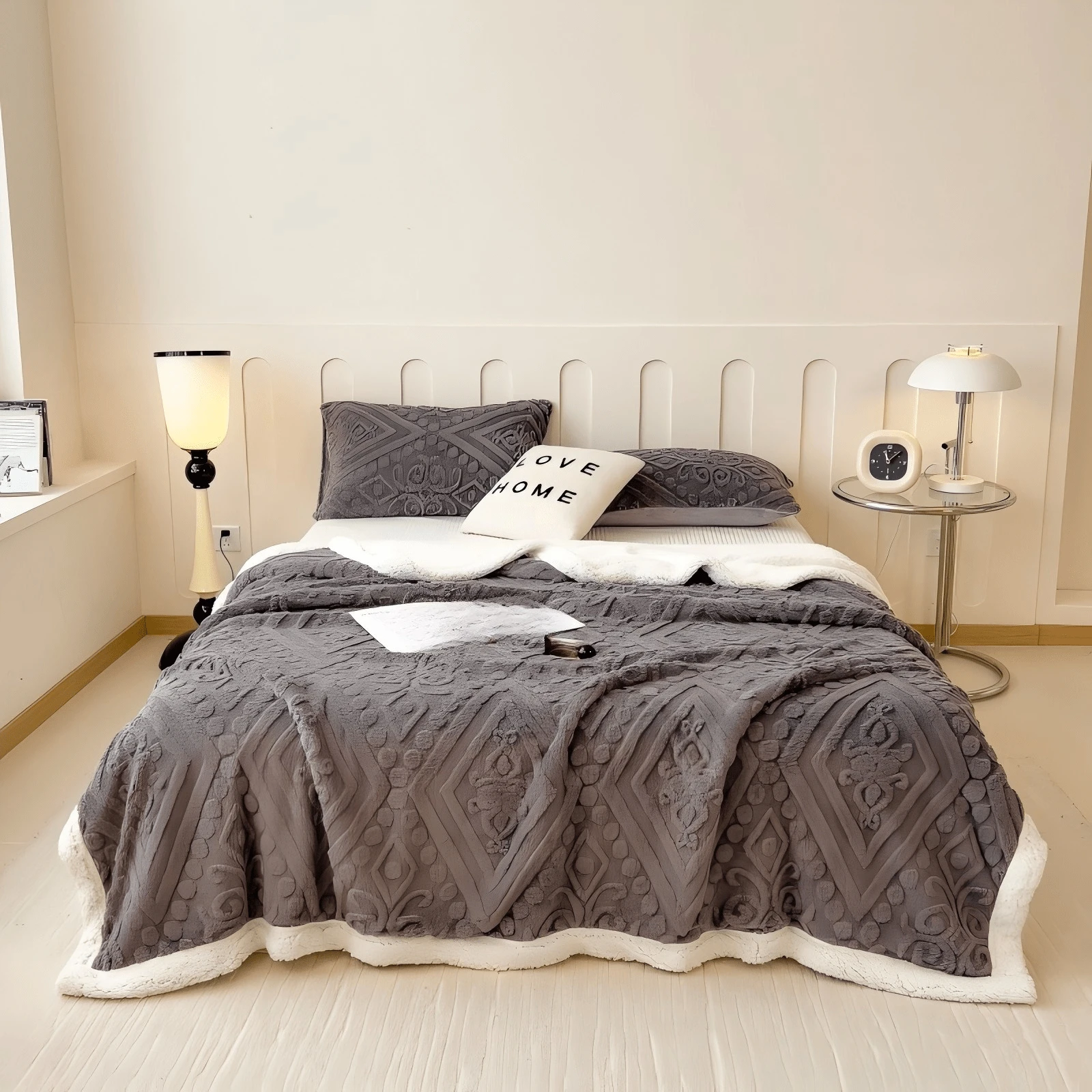 All Season Multi-Scene European Retro Plush Blanket, Vintage Diamond Stereo Jacquard Reversible Sherpa Warm Throw Cover, Soft Fluffy Bedding Suitable For Family Bedroom, Sofa, Office Naps And Student Dorm, Multiple Matching Solid Color Selections
