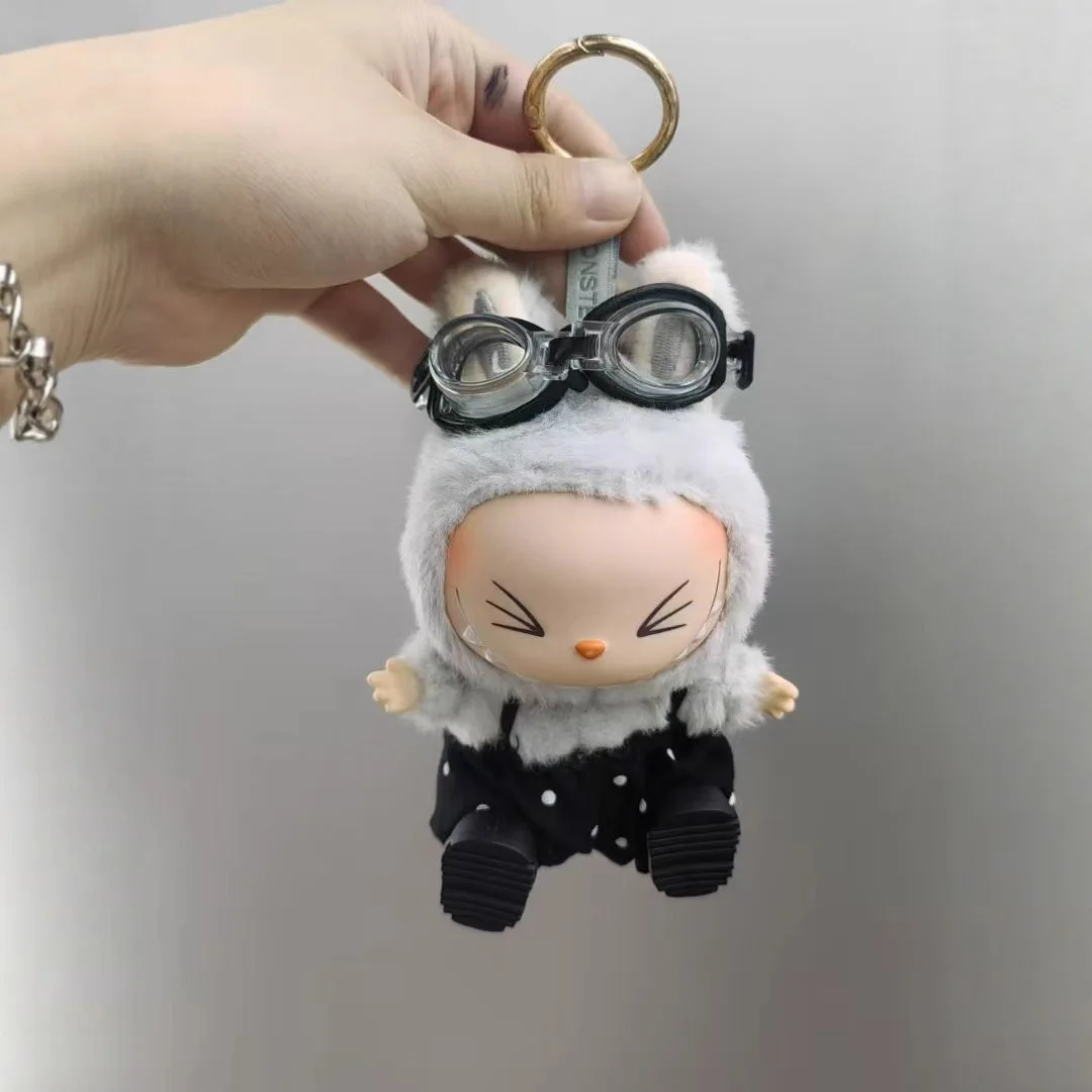 

Labubu Polka Dot Overalls Set Labubu 2nd Gen Macaron Party Labubu Sitting Party Doll Clothes for Generation 1 and 2