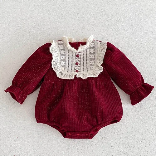 בגד בובתי תינוקות