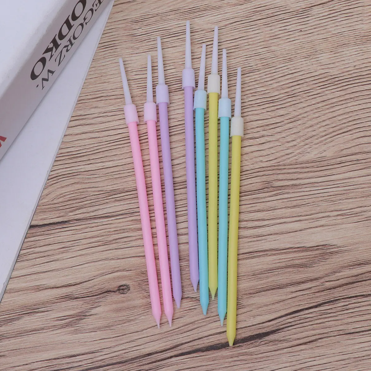 40Pcs Slim Long Cake Candles Birthday Cake Decor Wedding Anniversary Party Romantic Elegant Festive Eco Friendly Photo Prop