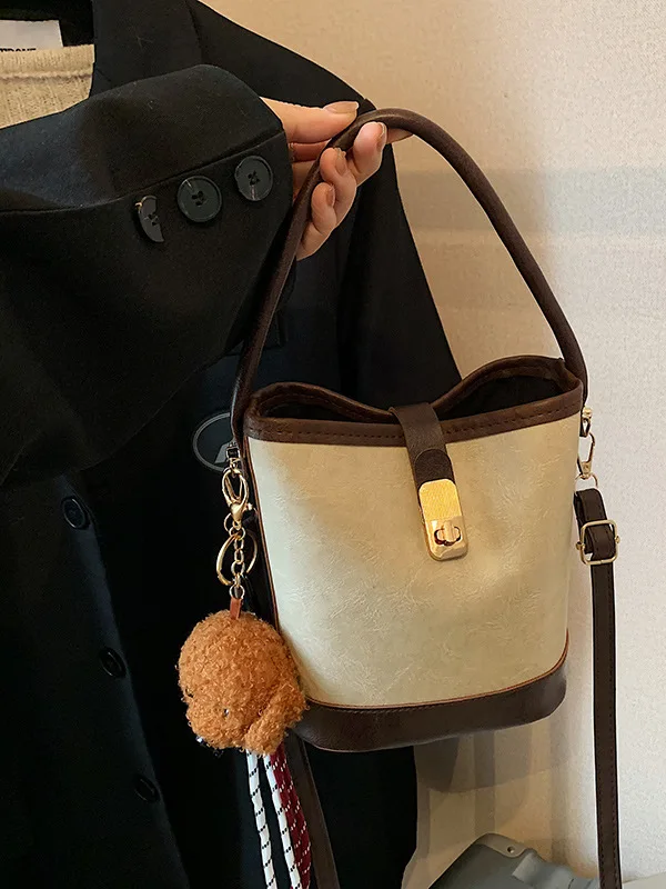 

Trendy Women's Bucket Bag Crossbody Small Design Autumn Winter Handbag PU Leather Sewing Line Patchwork Biker Bag Style