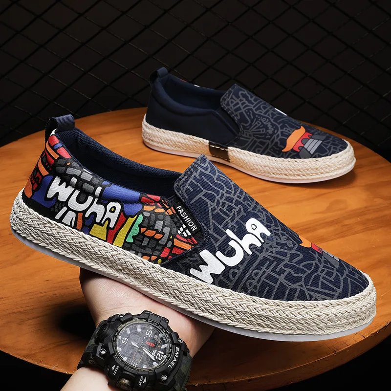 

Streetwear Graffiti Loafers Man Platform Slip-On Men’s Canvas Shoes Summer Comfort Fisherman Shoes For Men zapatos para hombre