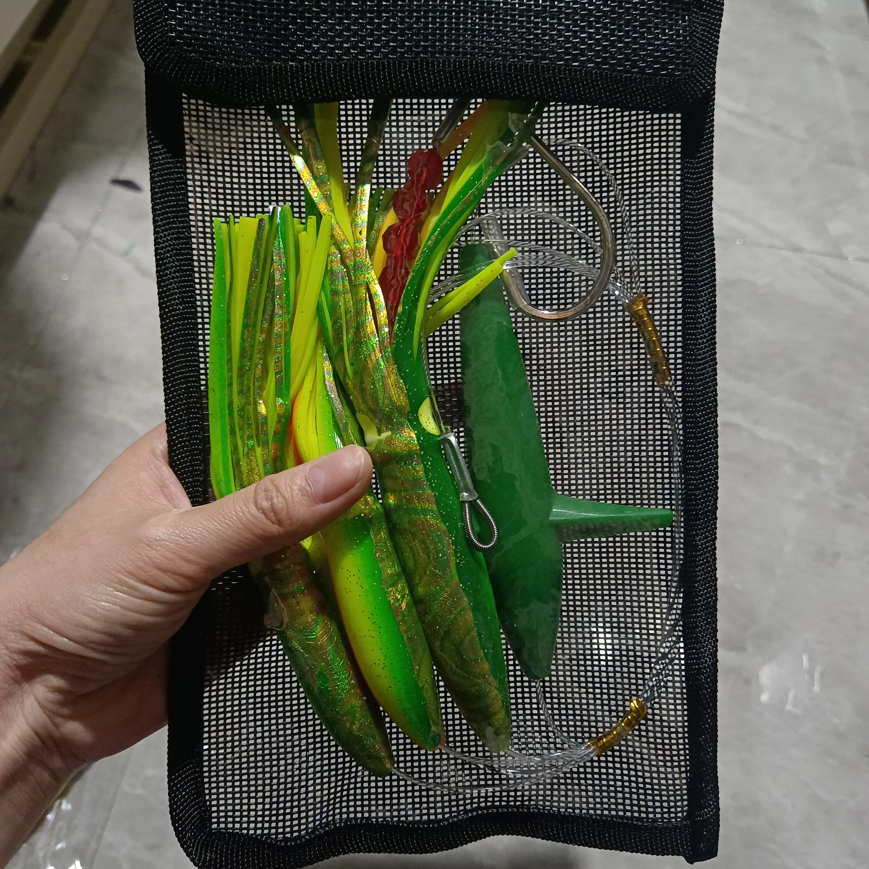 OBSESSION TR007 Big Game Fishing Squid Trolling Lure 203g 9inch Soft Skirt Silicone Tuna Lure Saltwater Squid Glow Trolling Bait