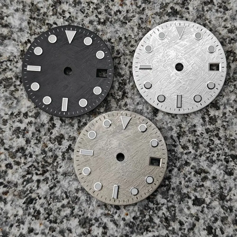 

Метеоритный водонепроницаемый циферблат диаметром 28,5 мм, подходящий для автоматических механических механизмов NH34, NH35, и 36 с настраиваемым логотипом.