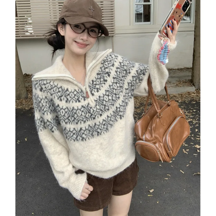 

Korean Sle Women's High Collar Zipper Collar Sweater Loose Fit Lazy Nordic Fair Isle Knitwear Top for Office Commute