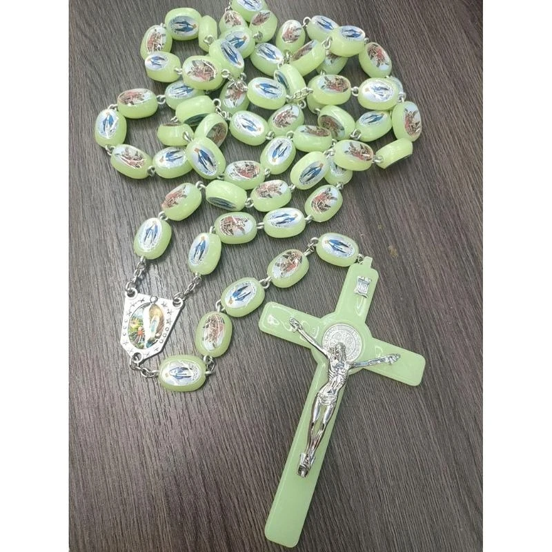 QX2E Catholic Angel Virgin Mary Luminous Prayer Religious Rosary Necklace Pendant